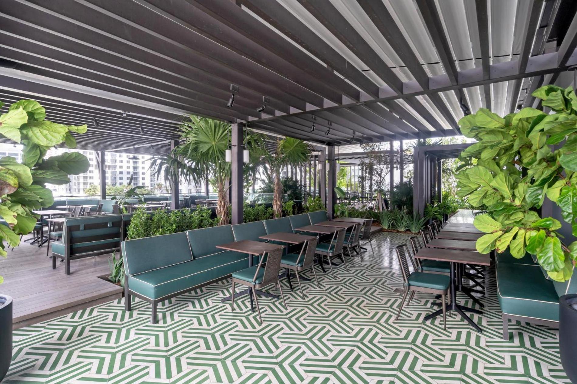 Modern 1Br Apartment With Breathtaking Views Heart Of Downtown ไมอามี ภายนอก รูปภาพ