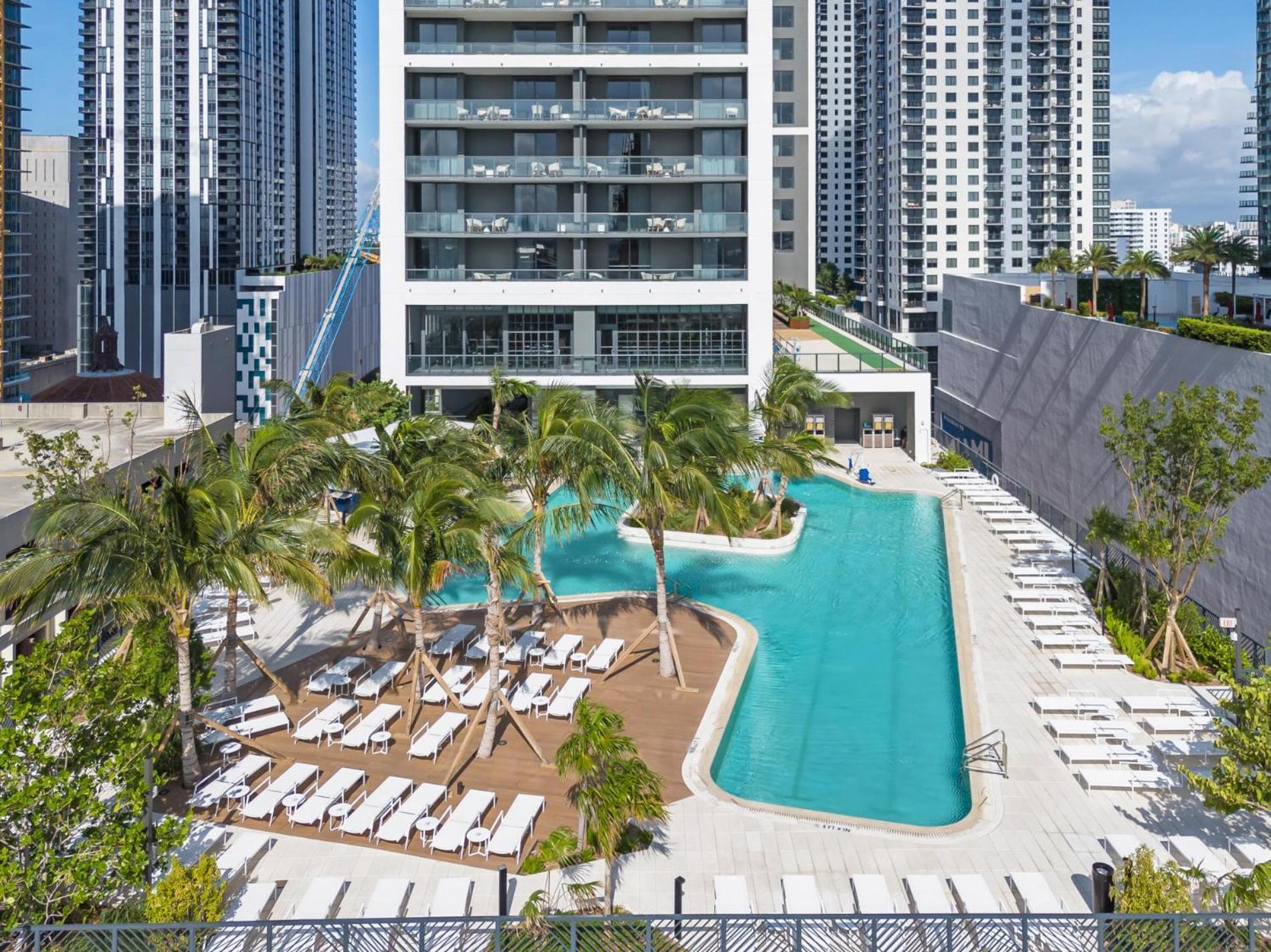 Modern 1Br Apartment With Breathtaking Views Heart Of Downtown ไมอามี ภายนอก รูปภาพ
