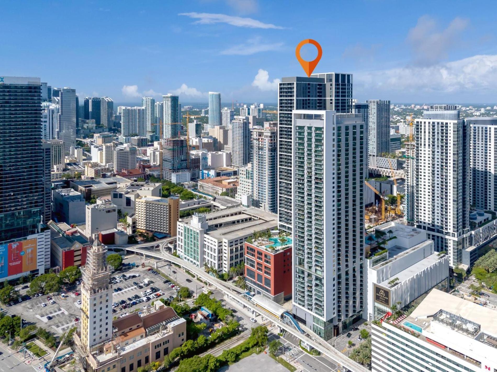 Modern 1Br Apartment With Breathtaking Views Heart Of Downtown ไมอามี ภายนอก รูปภาพ