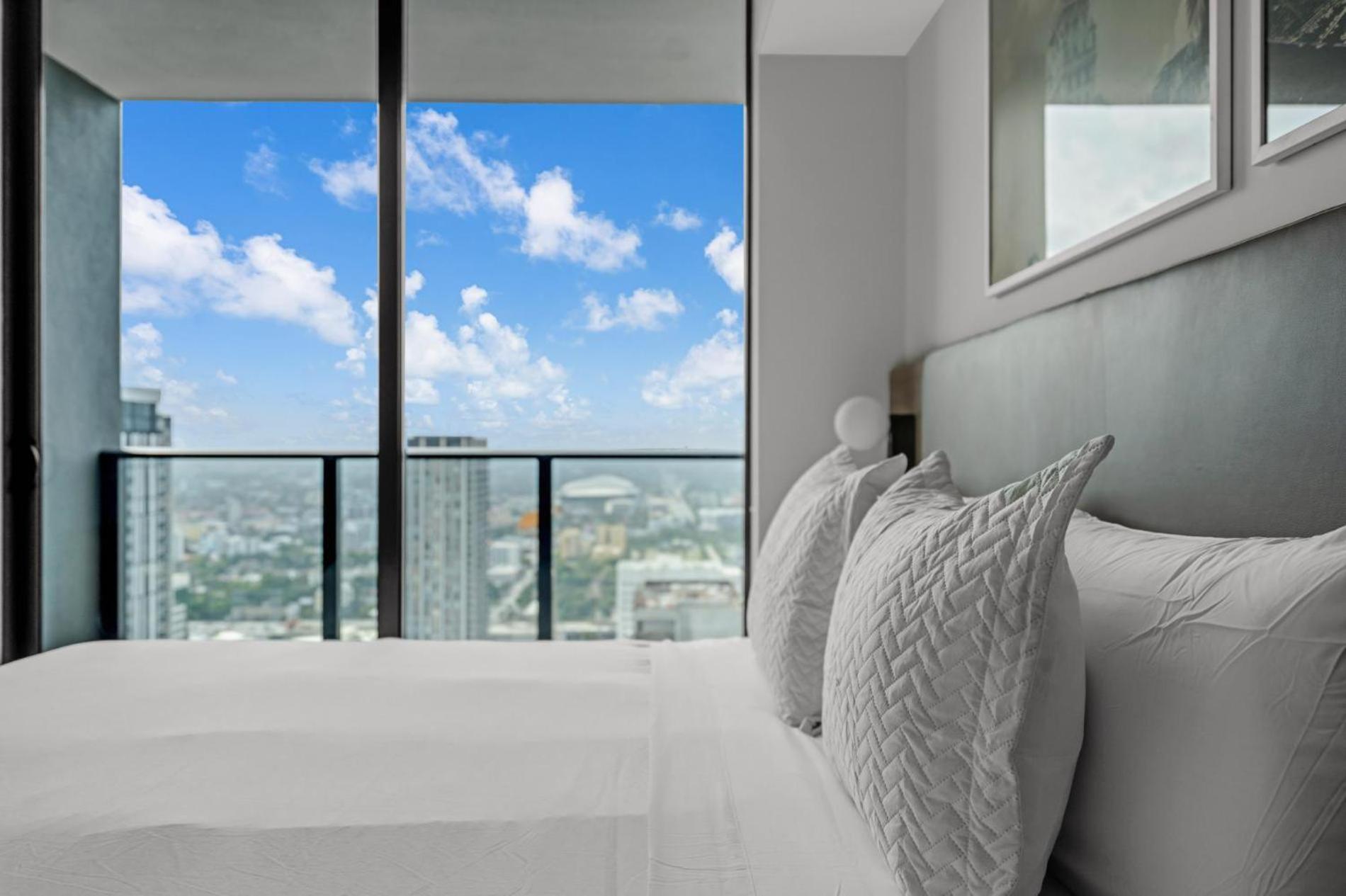 Modern 1Br Apartment With Breathtaking Views Heart Of Downtown ไมอามี ภายนอก รูปภาพ
